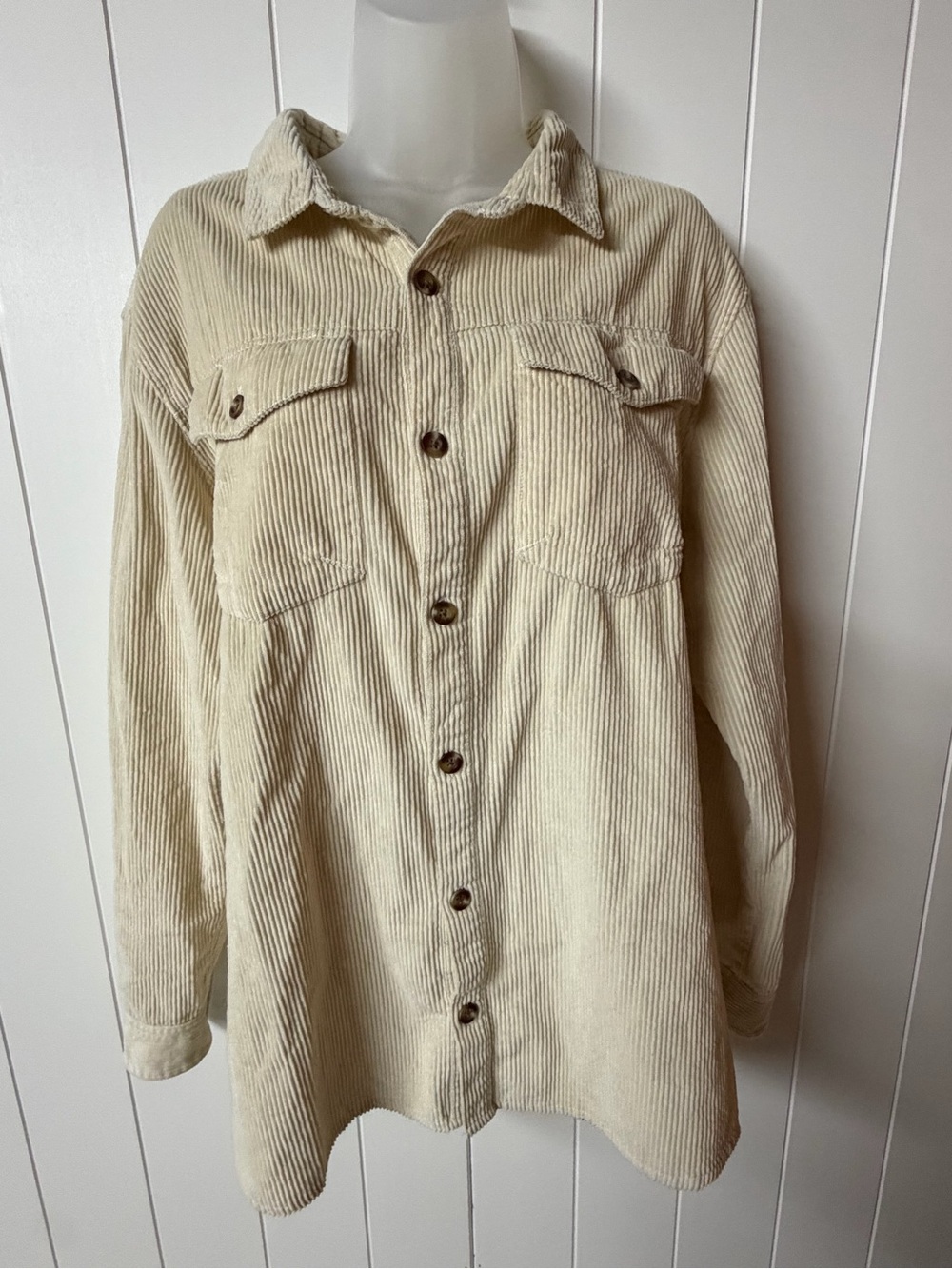 ROXY Corduroy Button-Up Shirt Jacket in Cream Size M